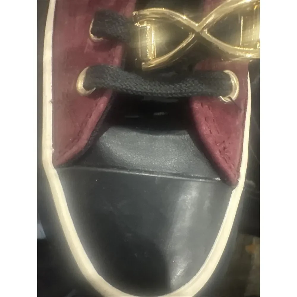Converse 573065C Chuck Taylor All Star Lugged Burgundy Suede Womens 9.5